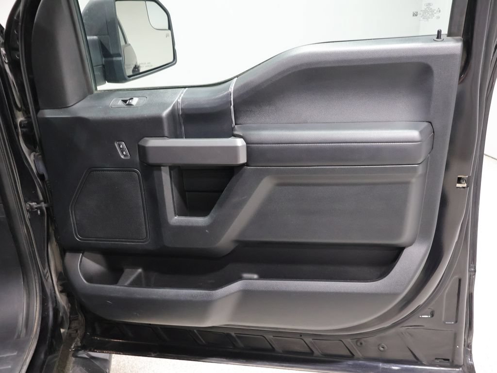 Used 2020 Ford F150 XLT w/ Equipment Group 302A Luxury AWD/4WD image 24