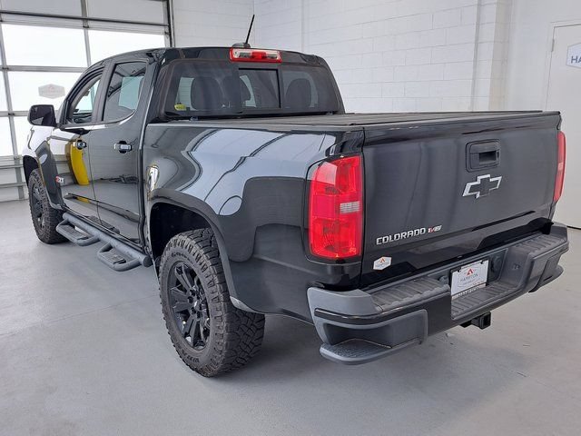 Used 2018 Chevrolet Colorado Z71 w/ Z71 Midnight Edition AWD/4WD image 7
