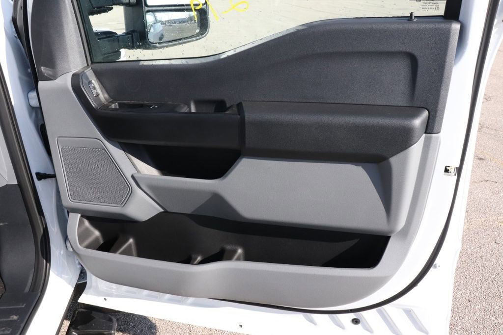 New 2026 Ford F550 4x4 Regular Cab Super Duty image 35