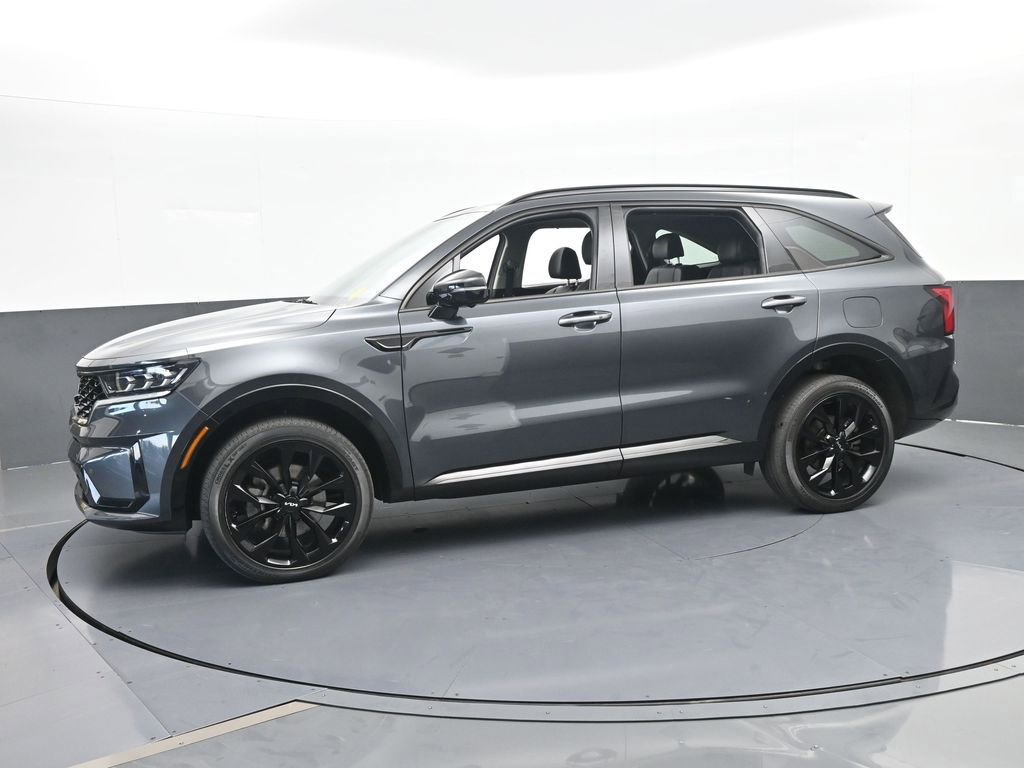 Used 2023 Kia Sorento SX AWD/4WD image 2
