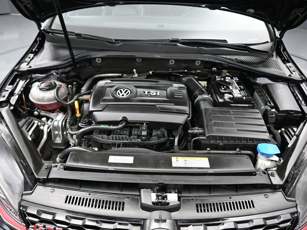 Used 2021 Volkswagen GTI Autobahn image 50