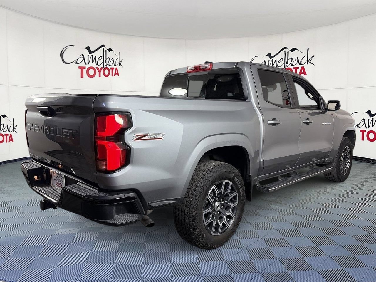 Used 2026 Chevrolet Colorado Z71 w/ Z71 Convenience Package 2 AWD/4WD image 8