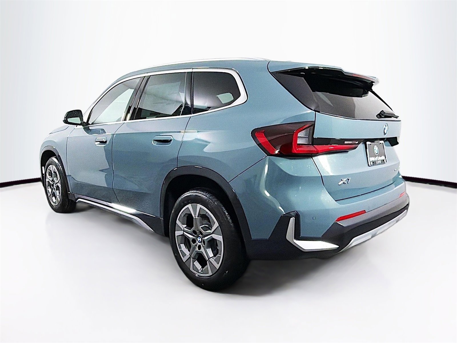 New 2026 BMW X1 xDrive28i w/ Convenience Package image 5