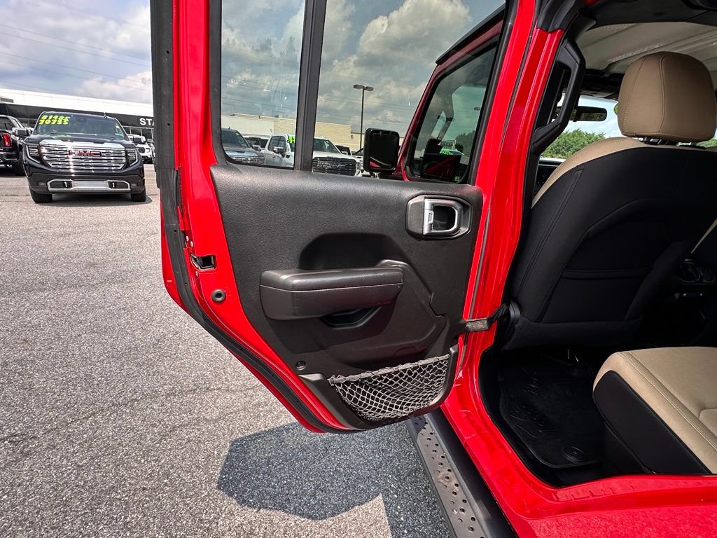Used 2020 Jeep Gladiator Sport w/ Quick Order Package 24S AWD/4WD image 24