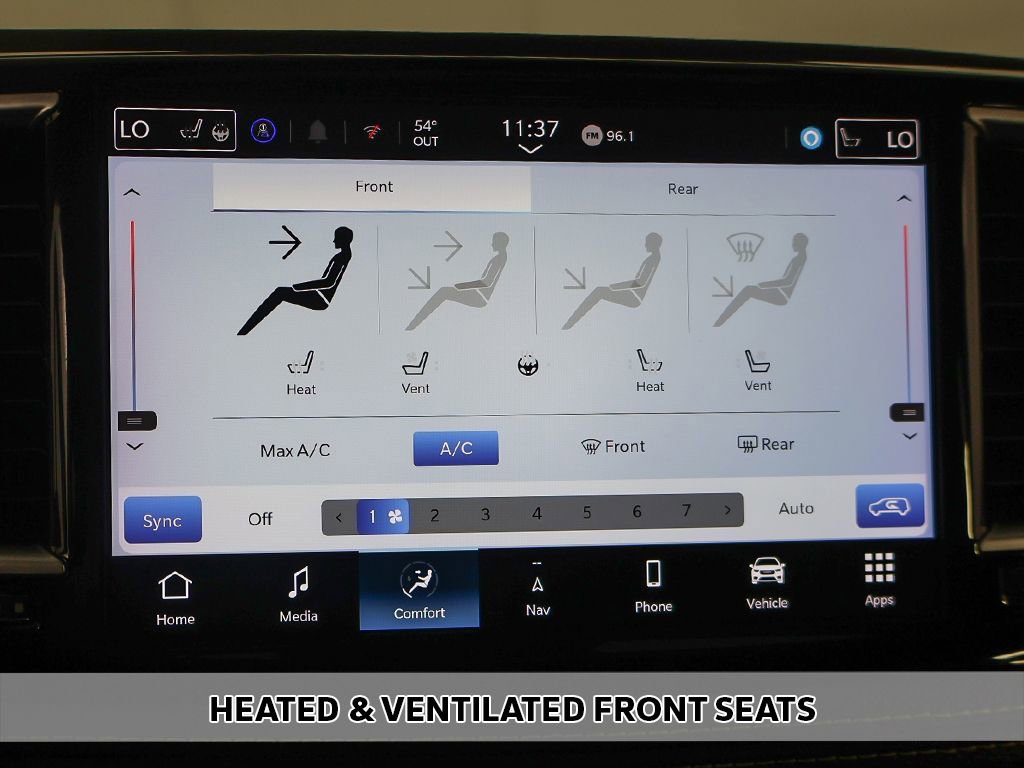 Used 2024 Chrysler Pacifica Limited FWD image 7