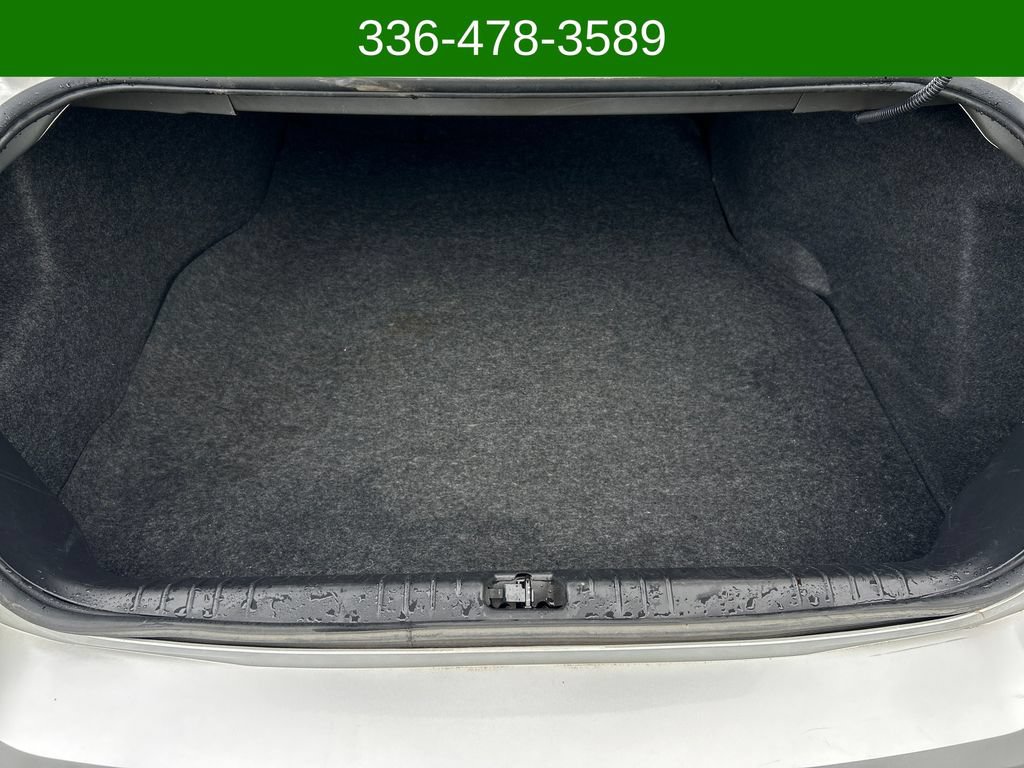 Used 2013 Chevrolet Impala LTZ FWD image 23