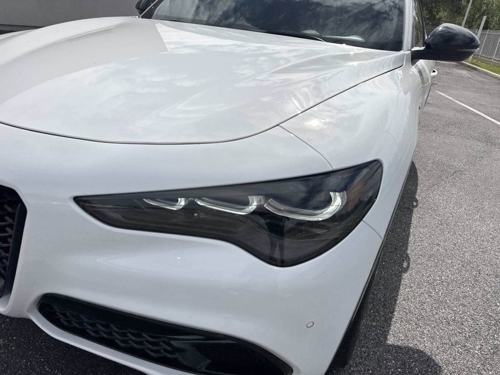 Used 2024 Alfa Romeo Stelvio Veloce image 10