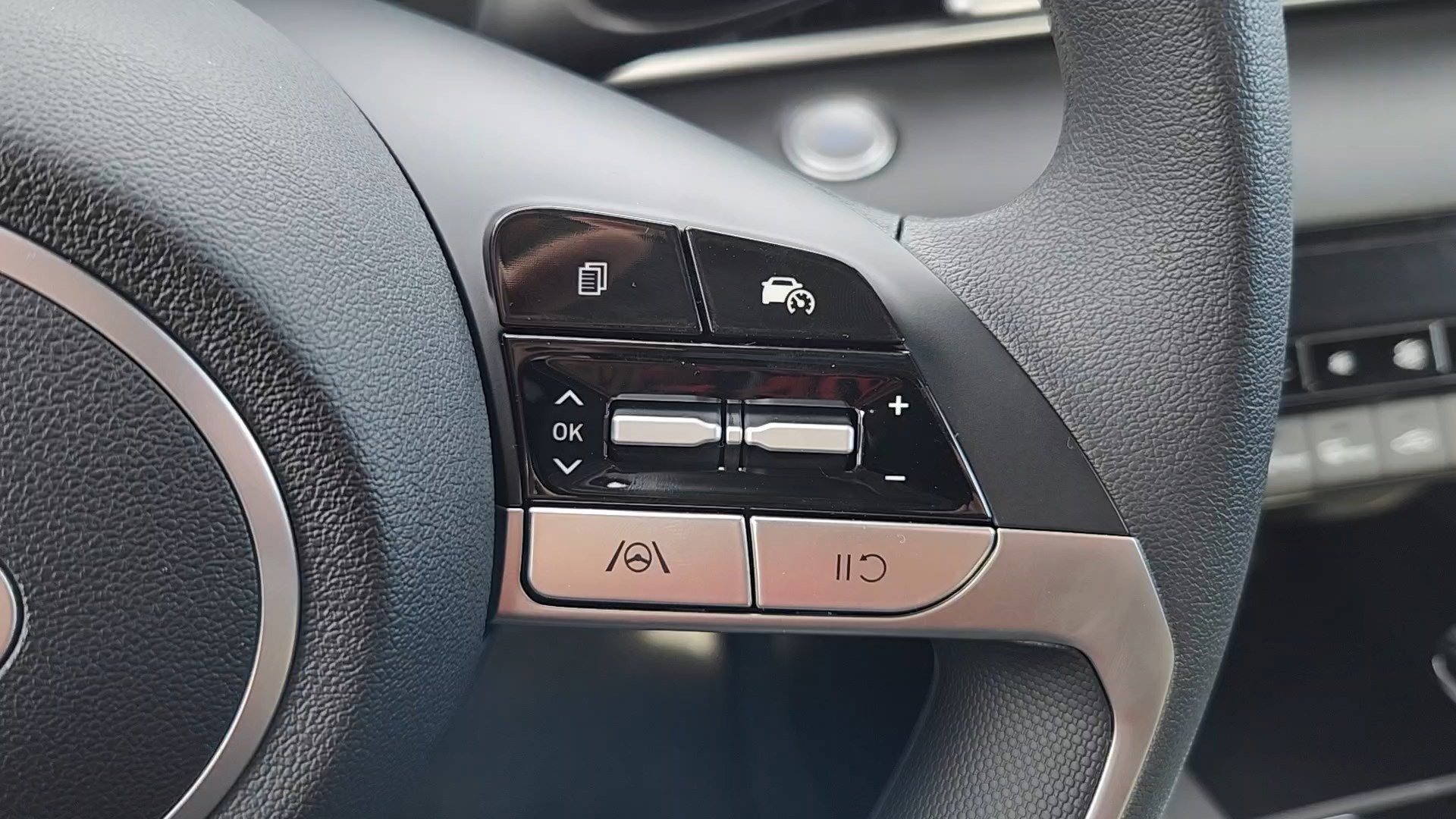 New 2026 Hyundai Elantra Blue image 12