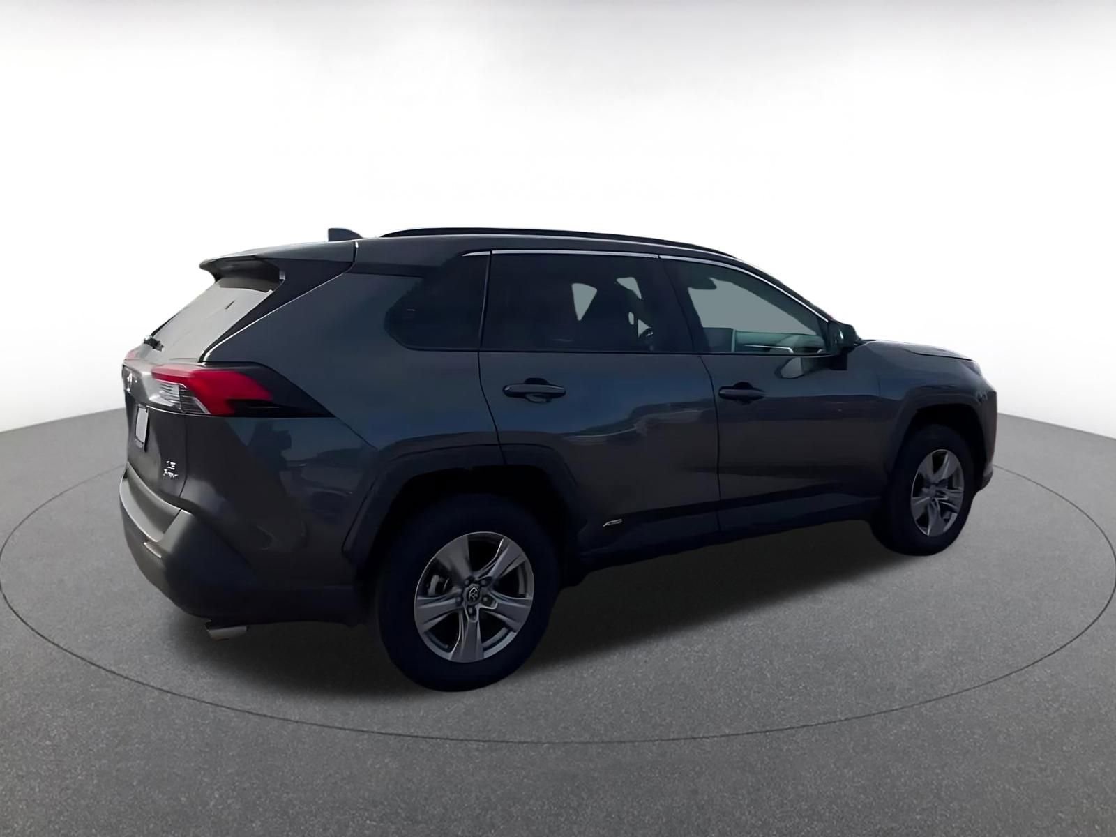 Used 2025 Toyota RAV4 LE image 15