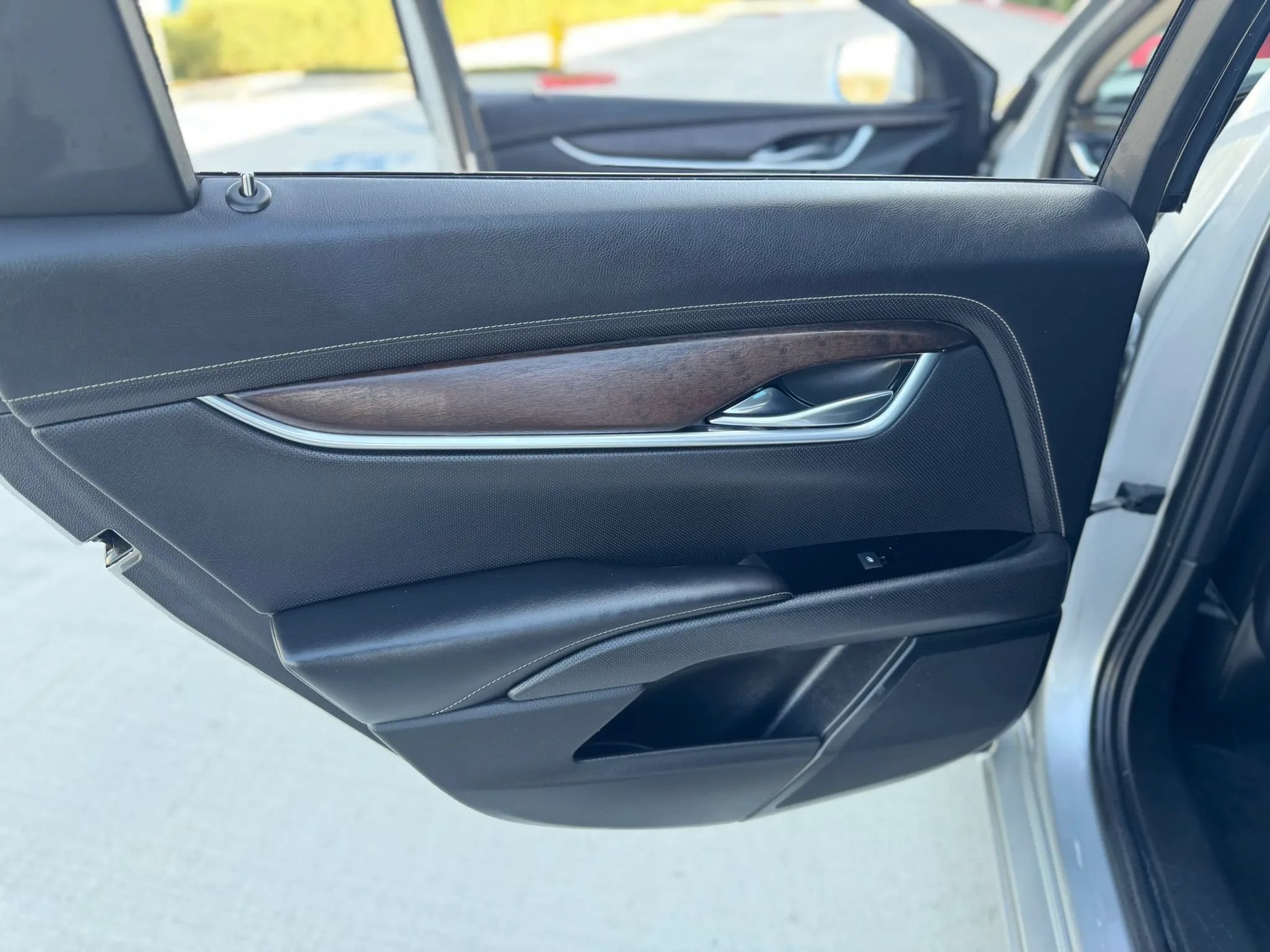 Used 2018 Cadillac XTS Luxury FWD image 34