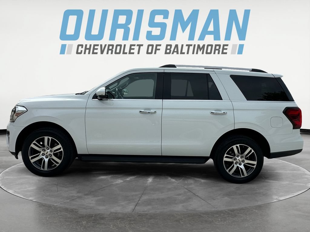 Used 2024 Ford Expedition Limited AWD/4WD image 3