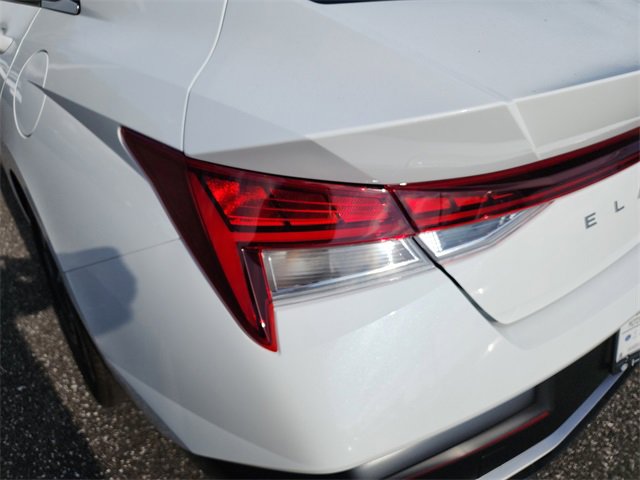 New 2025 Hyundai Elantra Limited image 7