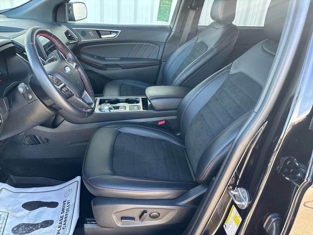 Used 2024 Ford Edge ST-Line AWD/4WD image 9