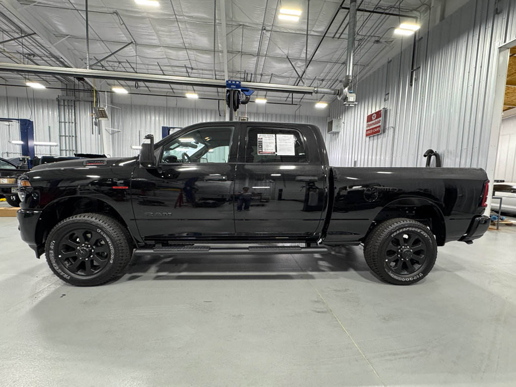 Used 2025 RAM 2500 Big Horn video 2