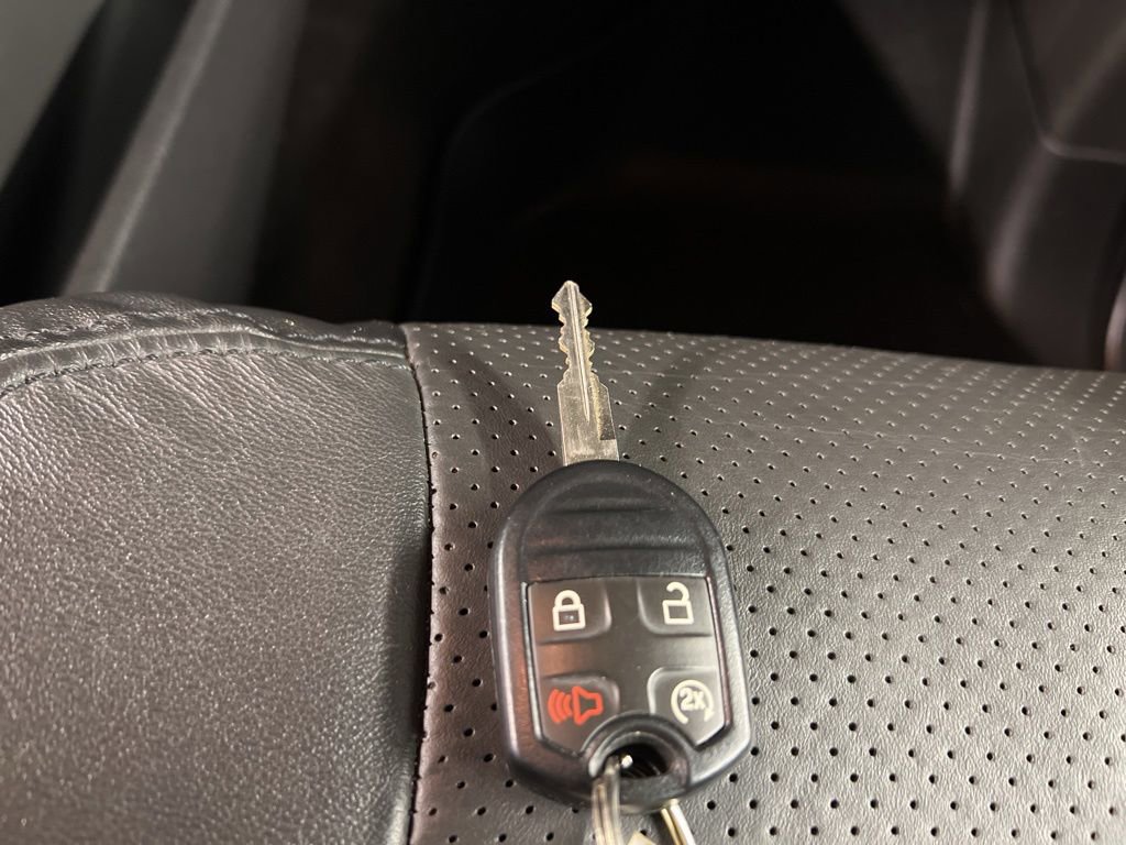 Used 2014 Ford F250 Platinum AWD/4WD image 44