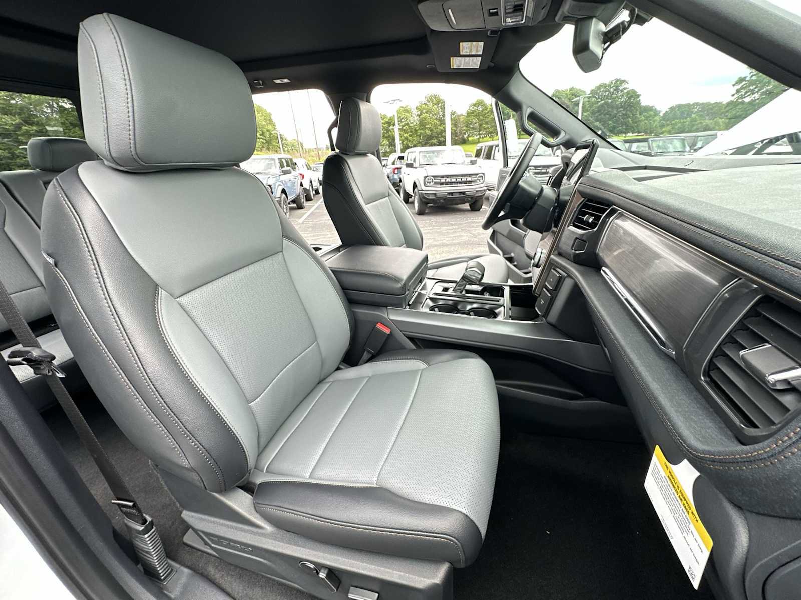 New 2025 Ford F150 Lightning Lariat image 24