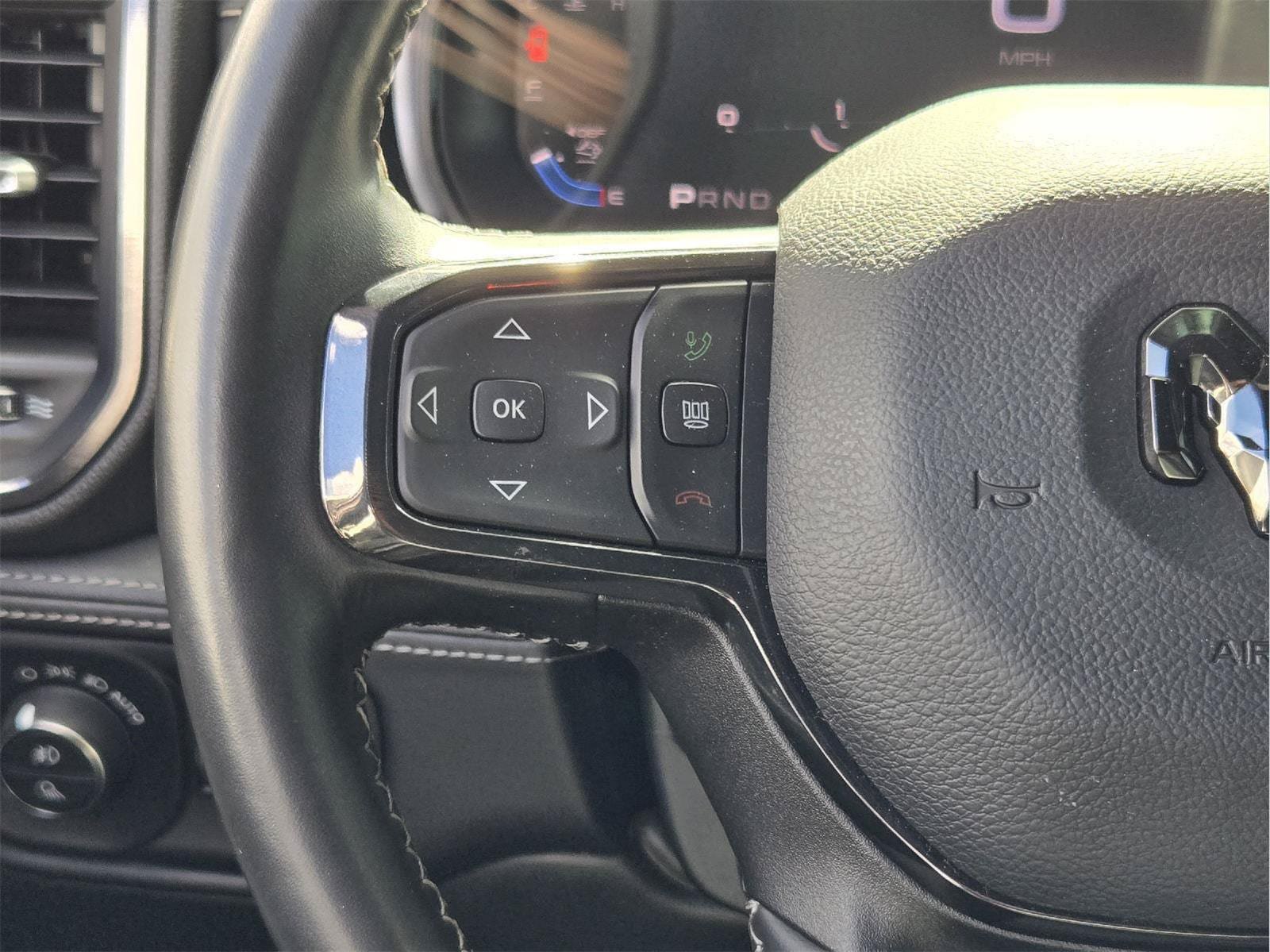 Used 2024 RAM 3500 Limited AWD/4WD image 27