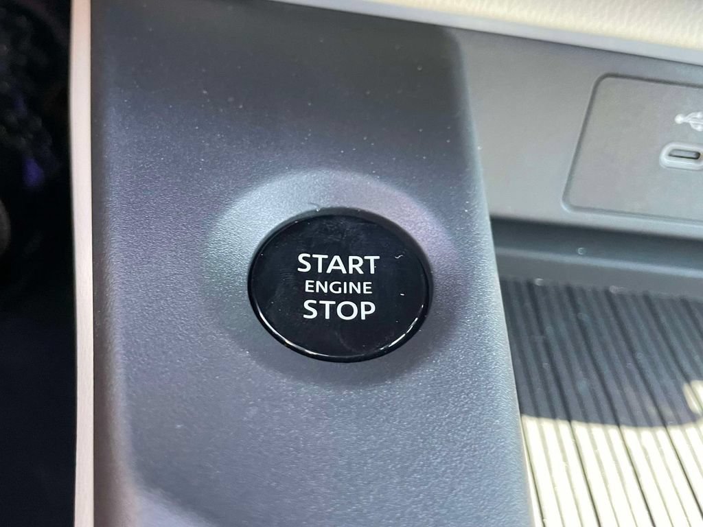 New 2026 Nissan Sentra SL w/ Floor Mat Package FWD image 28