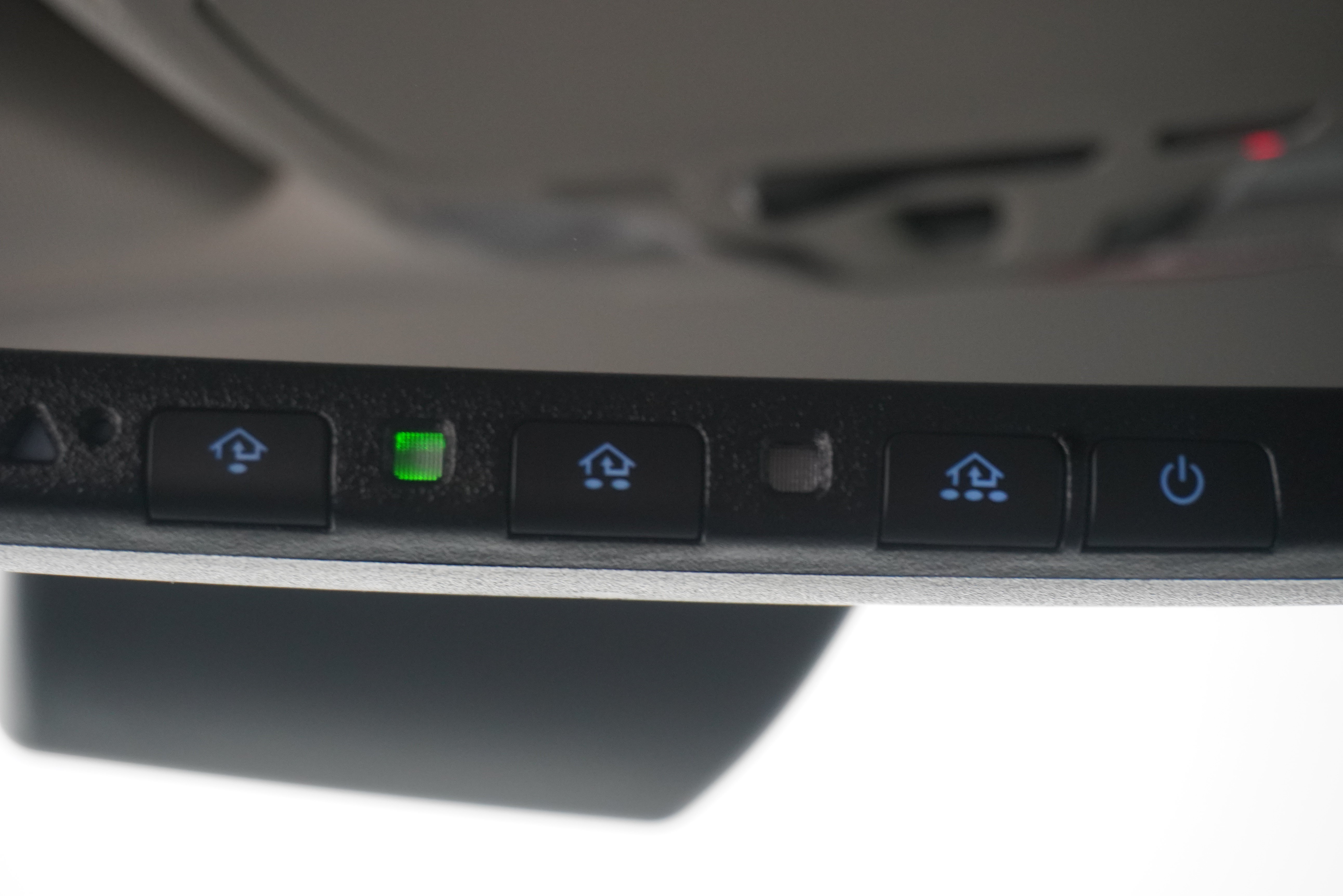 Used 2020 Toyota Sienna XLE w/ XLE Navigation Package FWD image 26