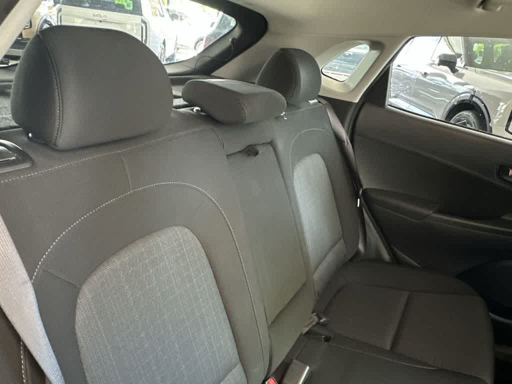Used 2023 Hyundai Kona SEL w/ Cargo Package AWD/4WD image 26