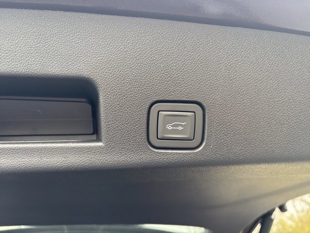 New 2026 Chevrolet Traverse RS w/ LPO, Floor Liner Package image 71