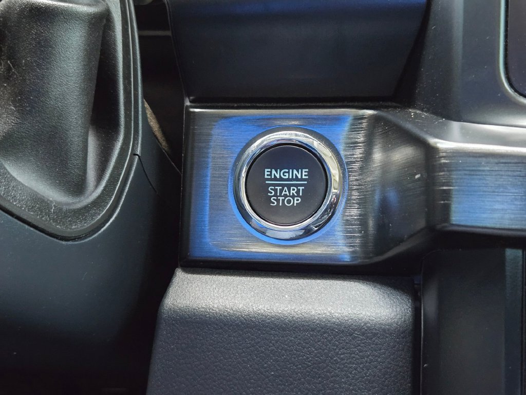 Used 2024 Ford F250 Lariat AWD/4WD image 22