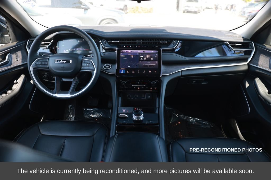 Used 2023 Jeep Grand Cherokee 4WD 4xe image 25