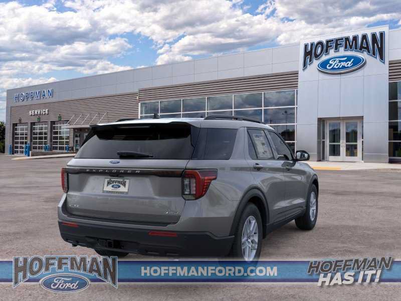 New 2026 Ford Explorer Active AWD/4WD image 8
