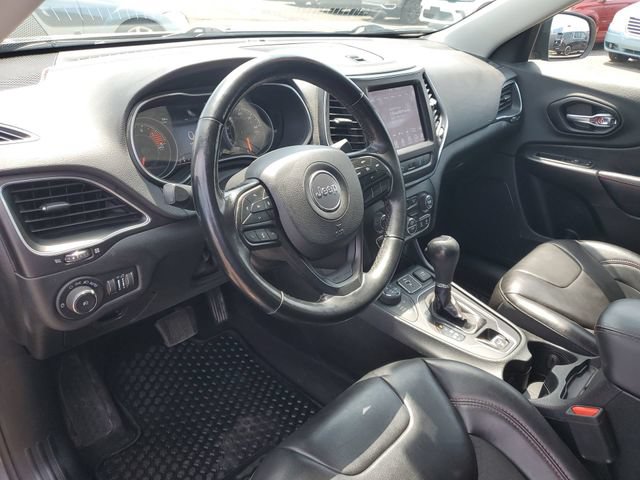Used 2021 Jeep Cherokee Trailhawk AWD/4WD image 10