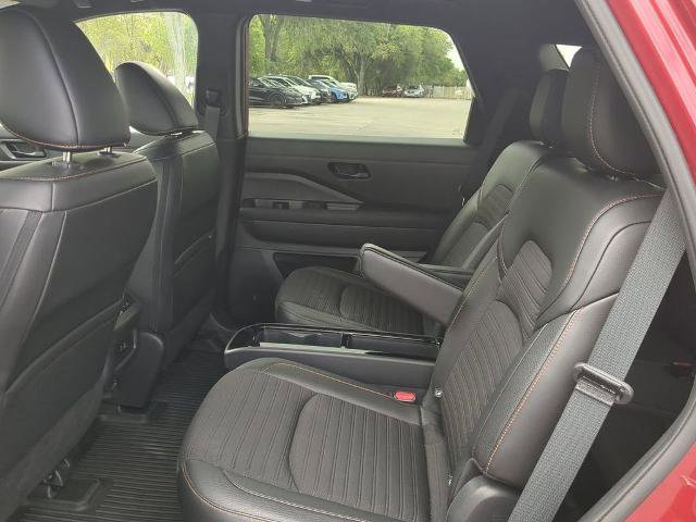 Certified 2023 Nissan Pathfinder Rock Creek image 14