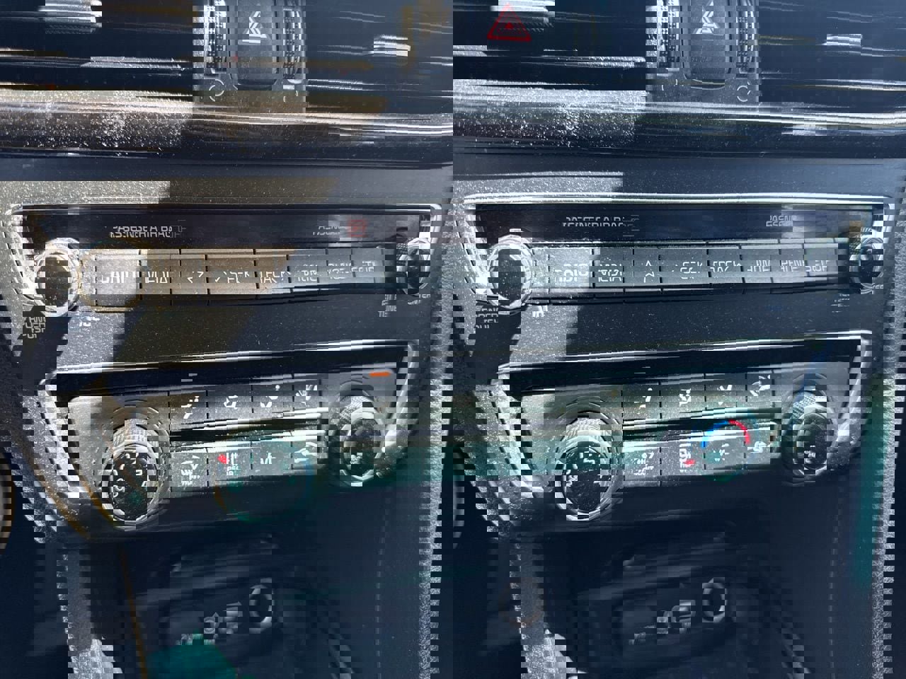 Used 2020 Kia Optima LX image 13