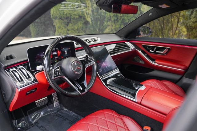 Used 2021 Mercedes-Benz S 580 4MATIC Sedan image 25