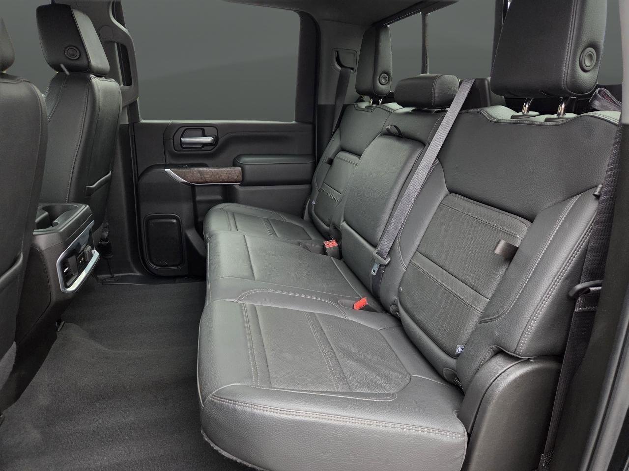 Used 2022 GMC Sierra 2500 Denali w/ Technology Package image 13