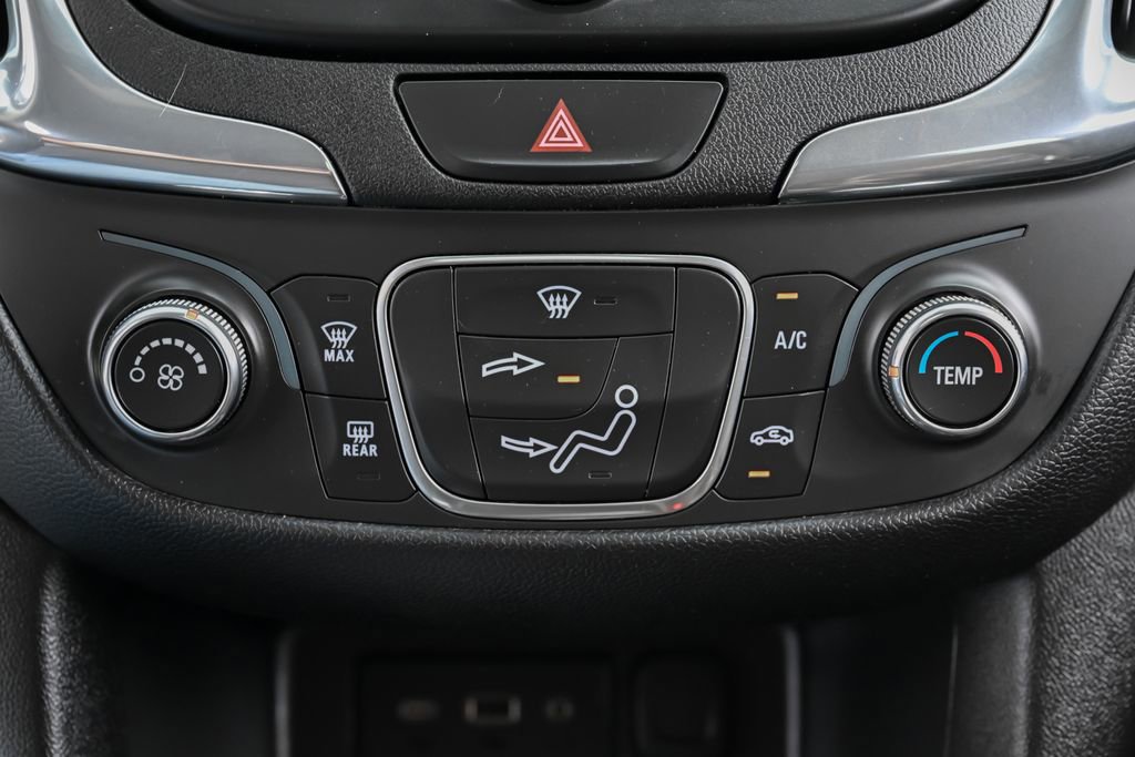 Used 2020 Chevrolet Equinox LT FWD image 27