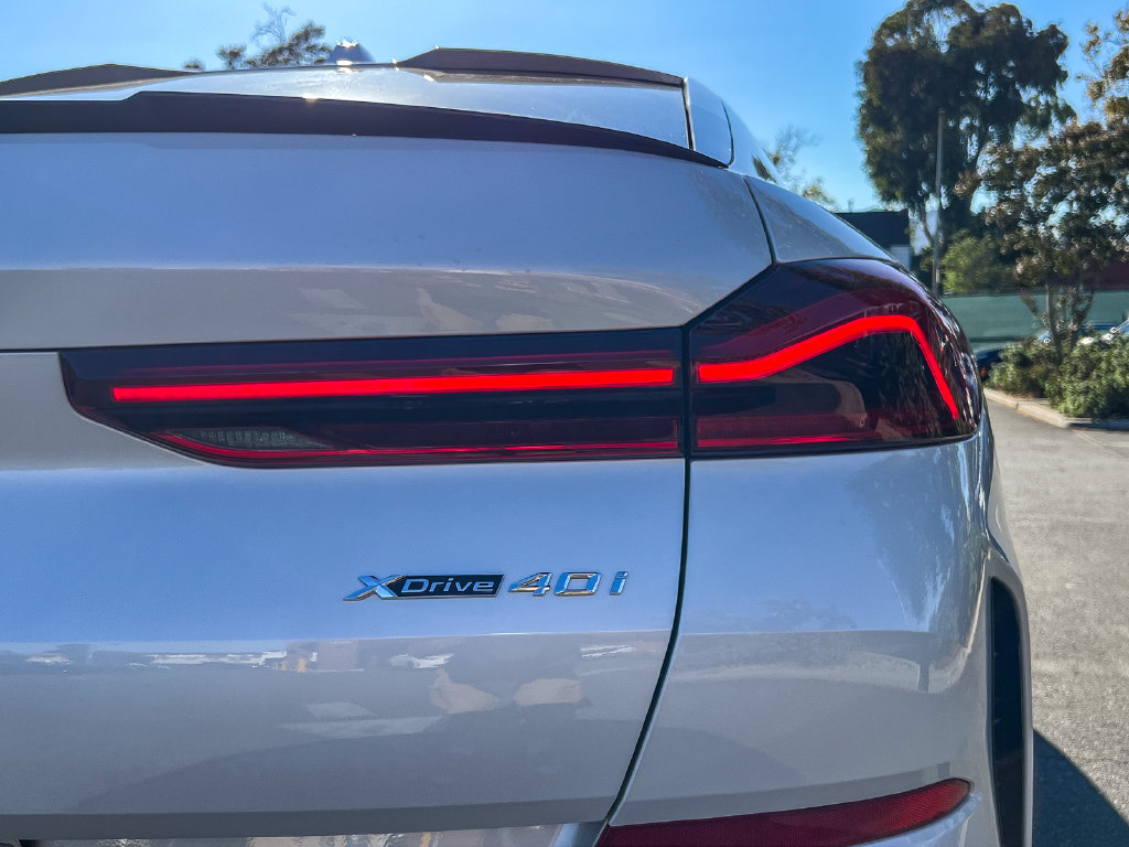 New 2027 BMW X6 xDrive40i w/ Premium Package AWD/4WD image 7