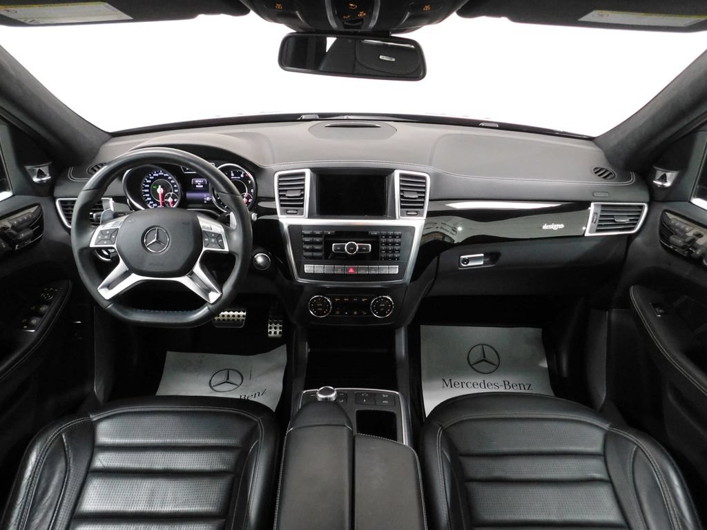 Used 2014 Mercedes-Benz ML 63 AMG 4MATIC image 35