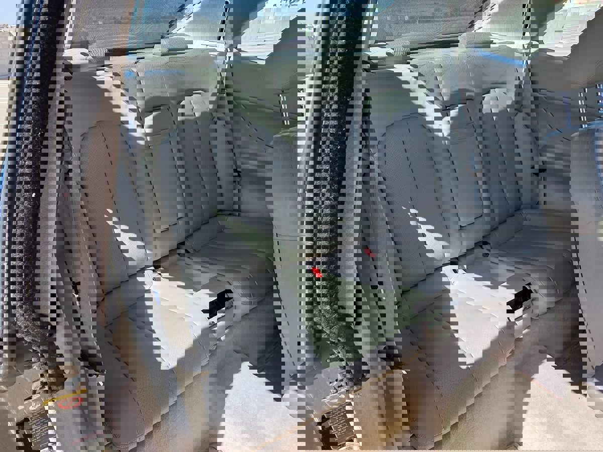 Used 2001 Mercedes-Benz CLK 430 Coupe image 21