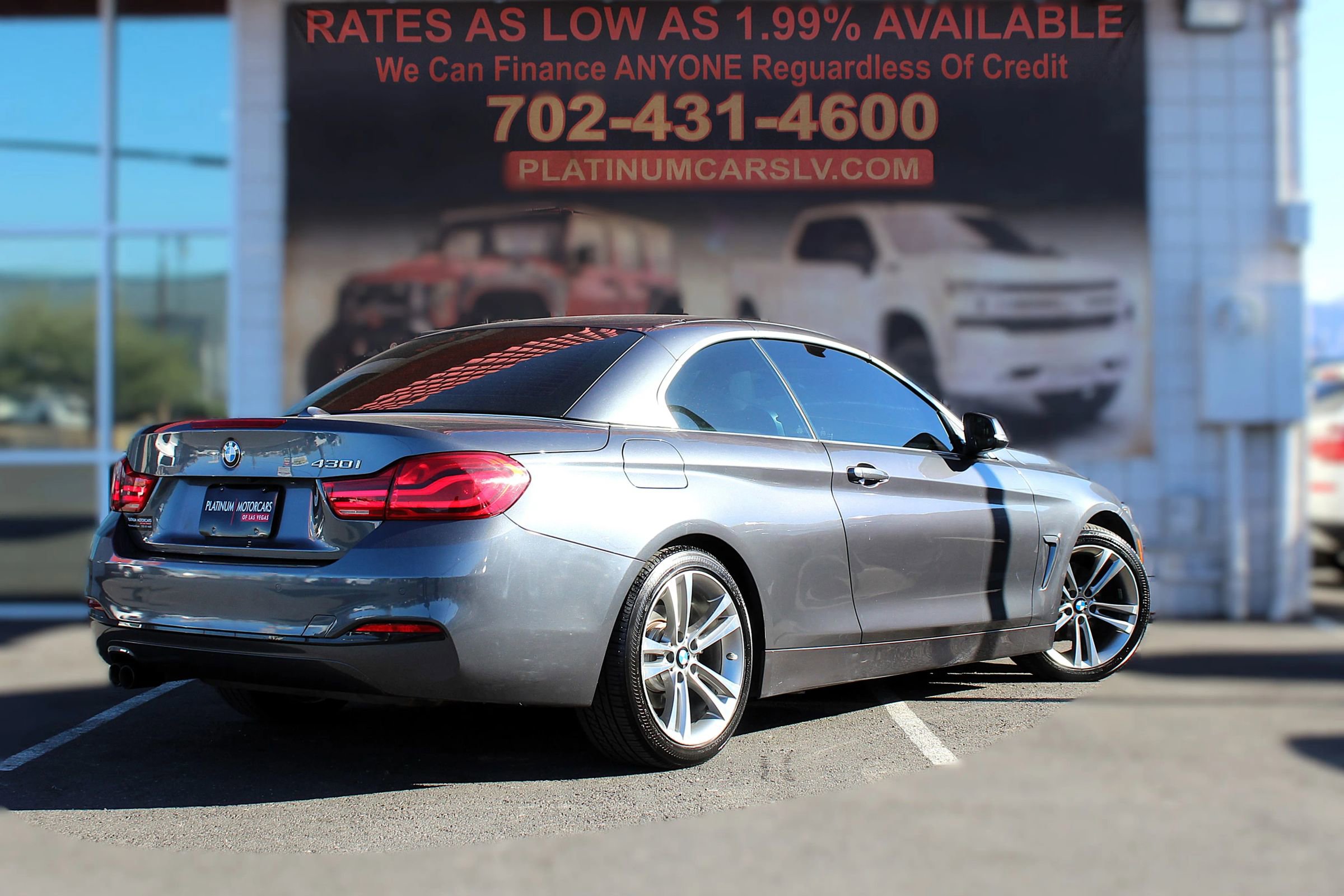 Used 2018 BMW 430i Convertible image 3