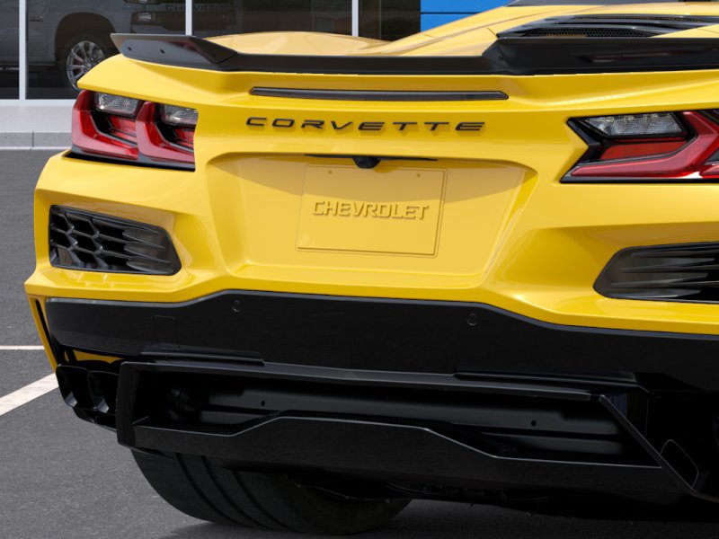 New 2027 Chevrolet Corvette Grand Sport w/ Stealth Interior Trim Package RWD image 14