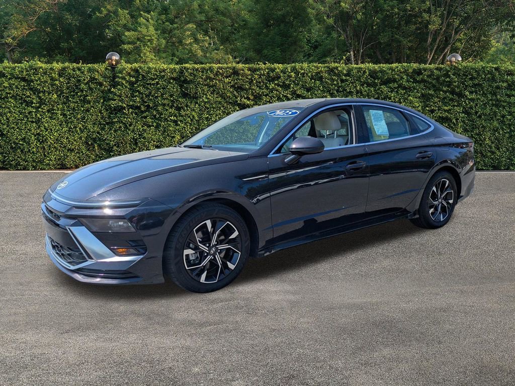 Used 2025 Hyundai Sonata SEL FWD image 8