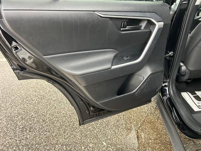 Used 2024 Toyota RAV4 LE image 13
