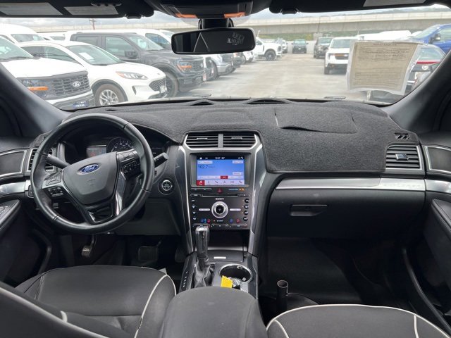 Used 2018 Ford Explorer Sport w/ Equipment Group 401A image 8