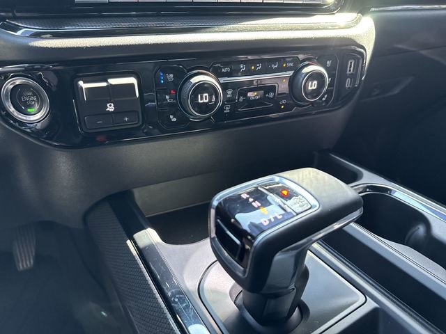 Used 2023 Chevrolet Silverado 1500 ZR2 w/ Technology Package AWD/4WD image 24