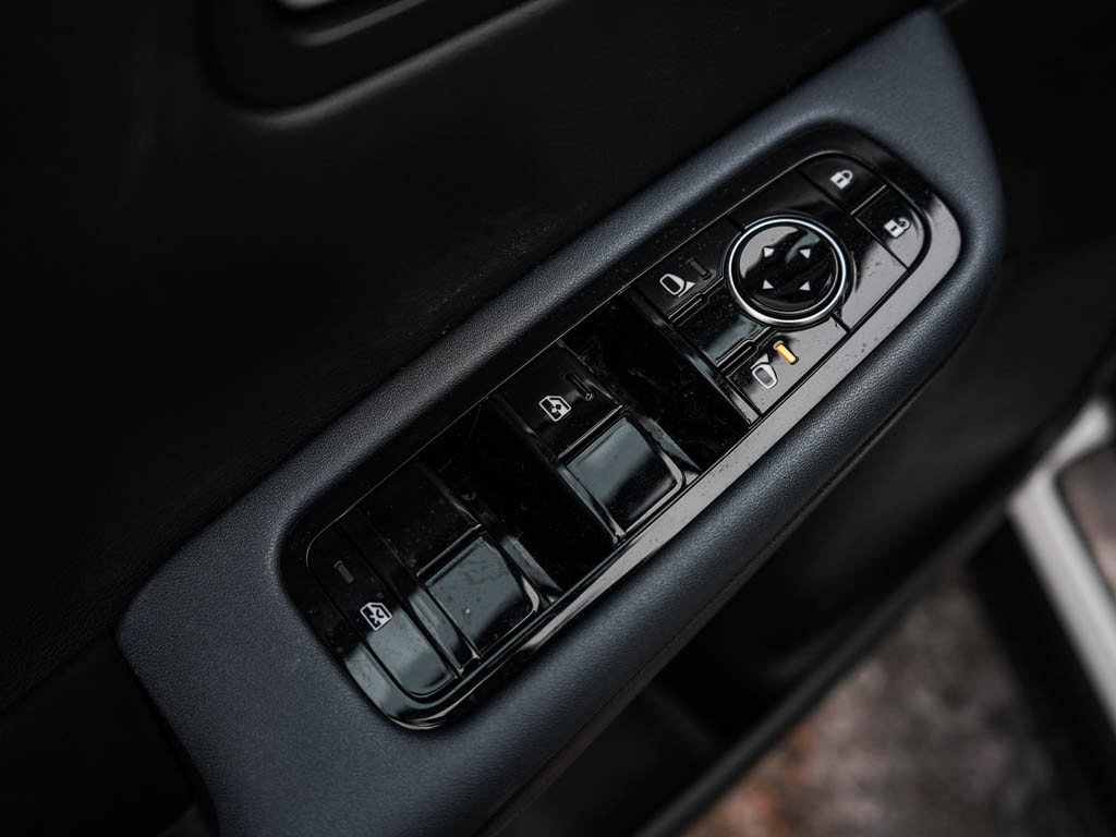 New 2026 Nissan Leaf SV+ w/ Illuminated Package image 15