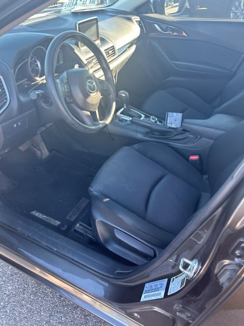 Used 2016 MAZDA MAZDA3 i Sport FWD image 4