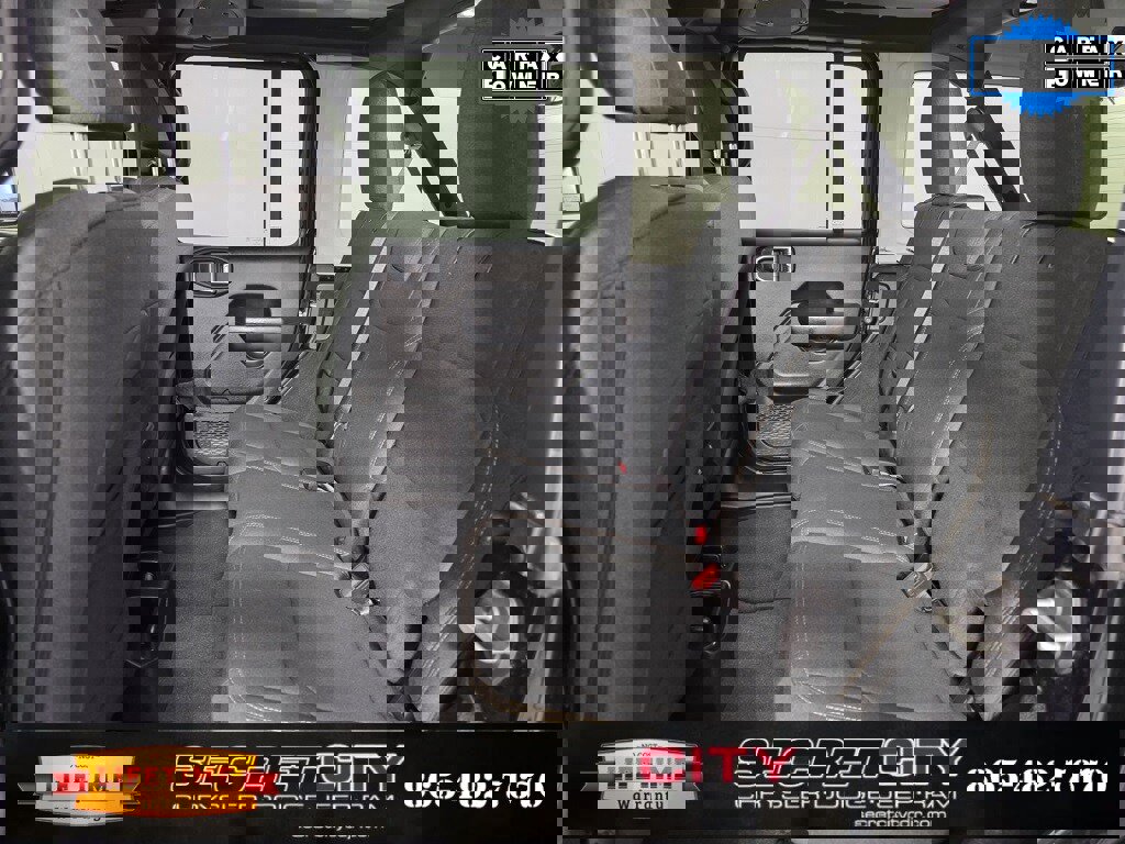 Used 2024 Jeep Wrangler Sport S image 27