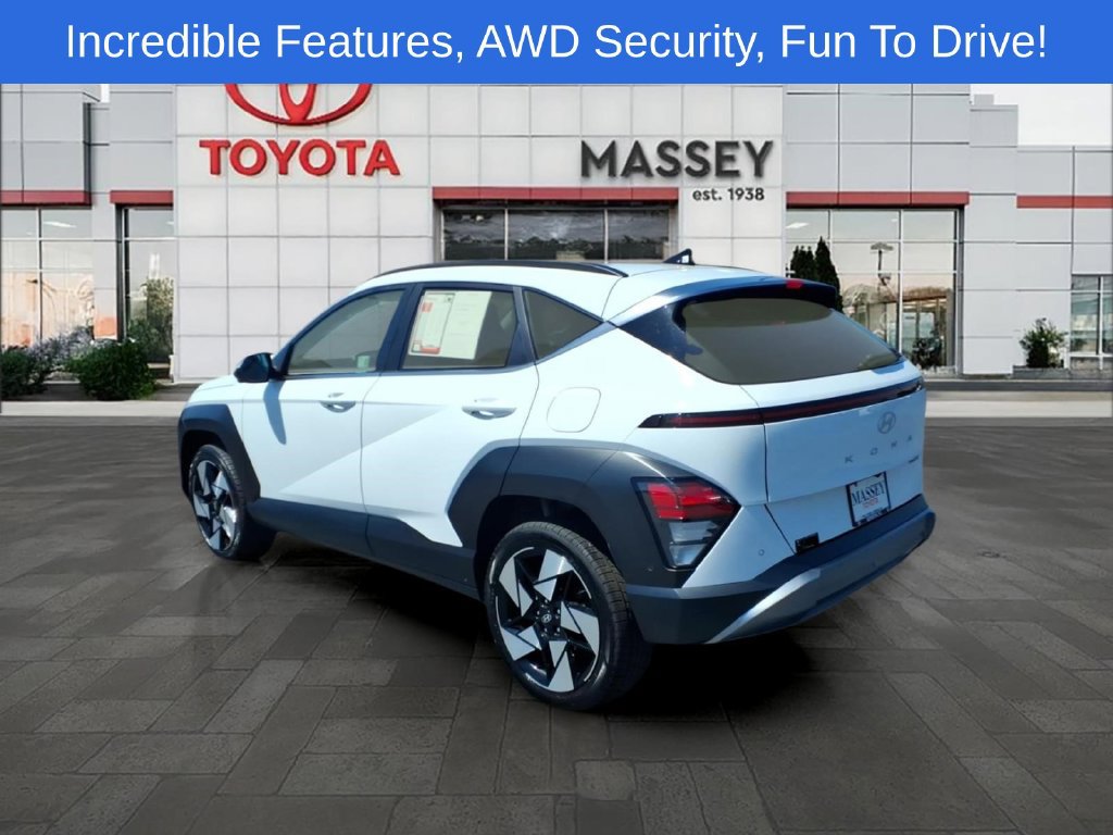 Used 2024 Hyundai Kona Limited AWD/4WD image 7