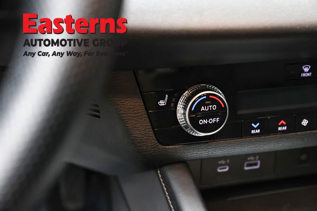 Used 2022 Mitsubishi Outlander SEL AWD/4WD image 20
