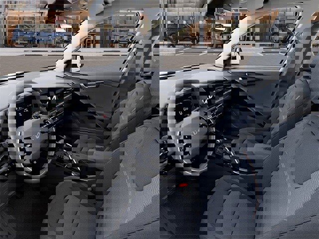 New 2026 Kia Niro LX image 17