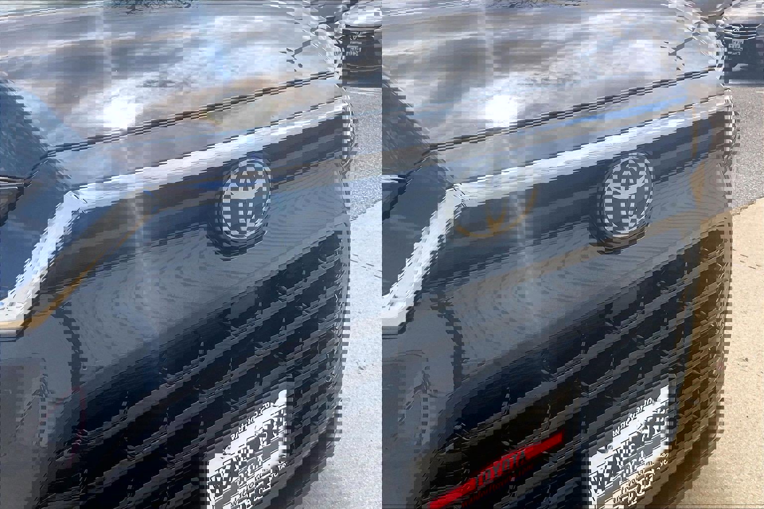 Used 2024 Toyota Grand Highlander XLE image 35